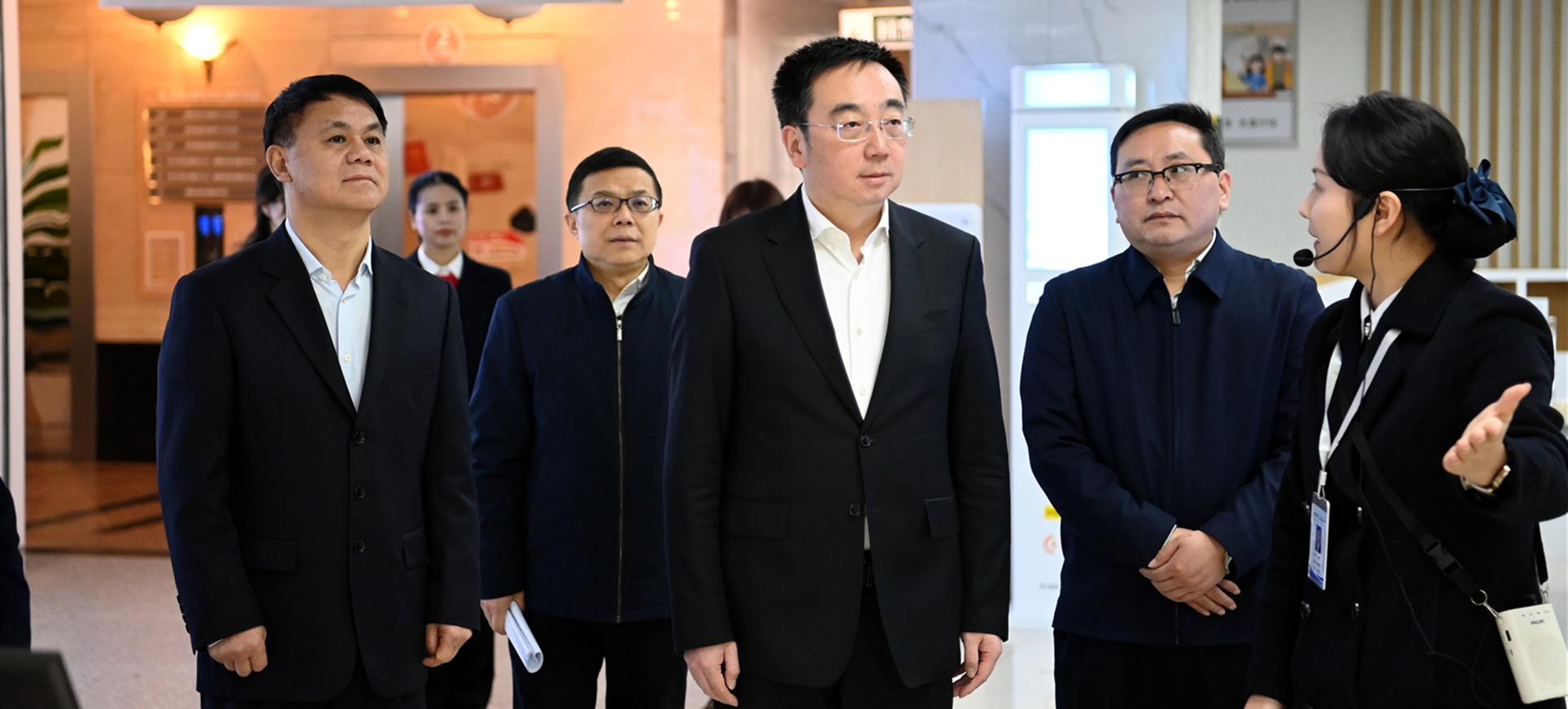 董里到省政务服务大厅138开奖网
窗口调研时强调：<br>强化宗旨意识 改革创新举措 用心用情做好水利政务服务